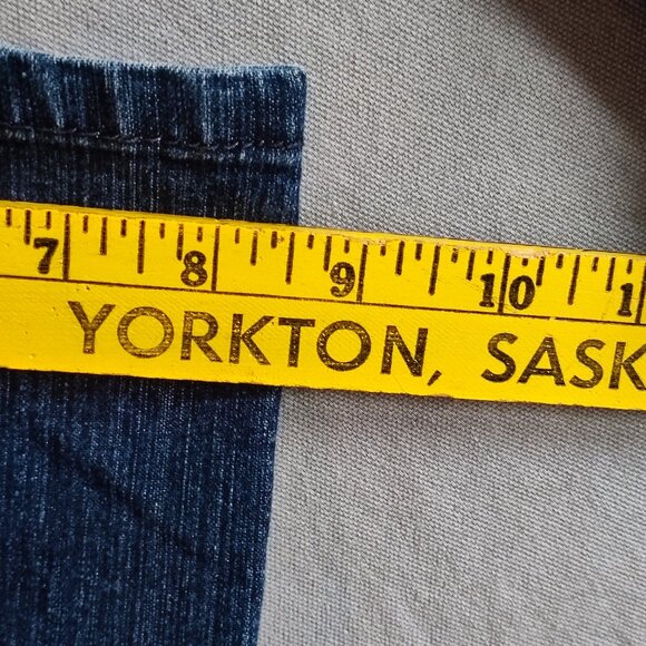 Croft&Barrow jeans women's size 8P denim blue straight leg stretch - Picture 13 of 13